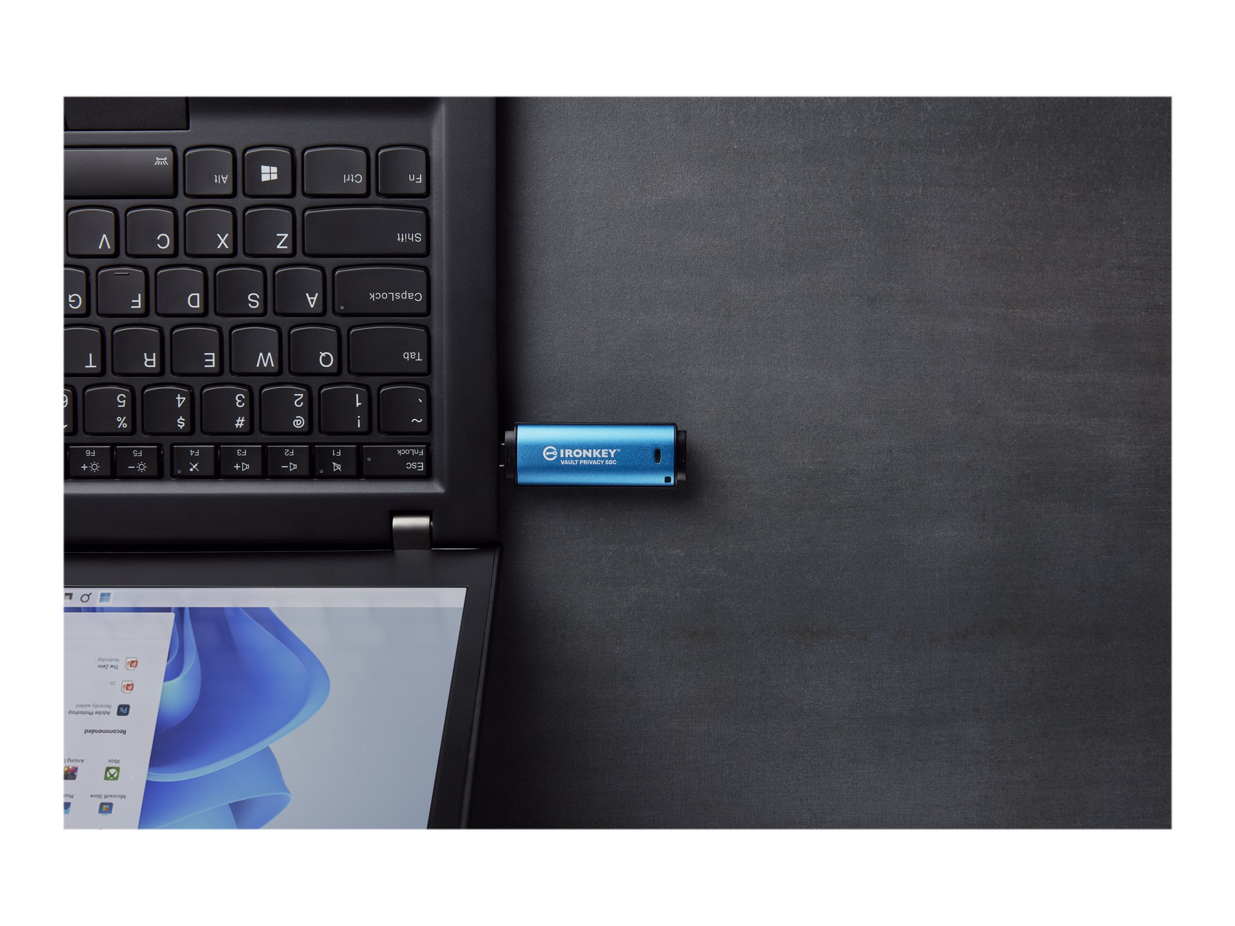 Kingston IronKey Vault Privacy 50C 16 GB USB-C 3.2 Gen 1 Schwarz, Blau