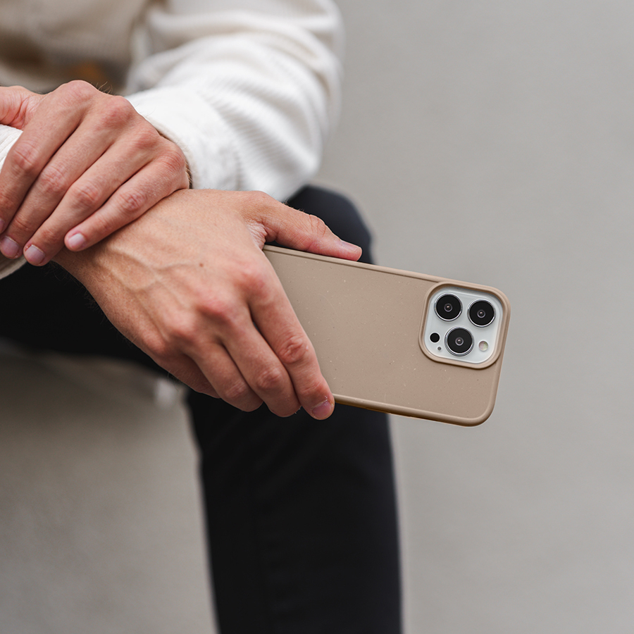 Woodcessories Bio Case MagSafe iPhone 14 Pro Taupe