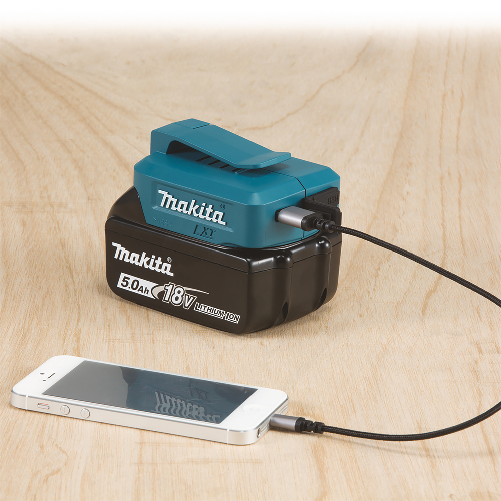 Makita LXT ADP05 Akku-USB-Adapter 2 x USB 2,1 A Blau