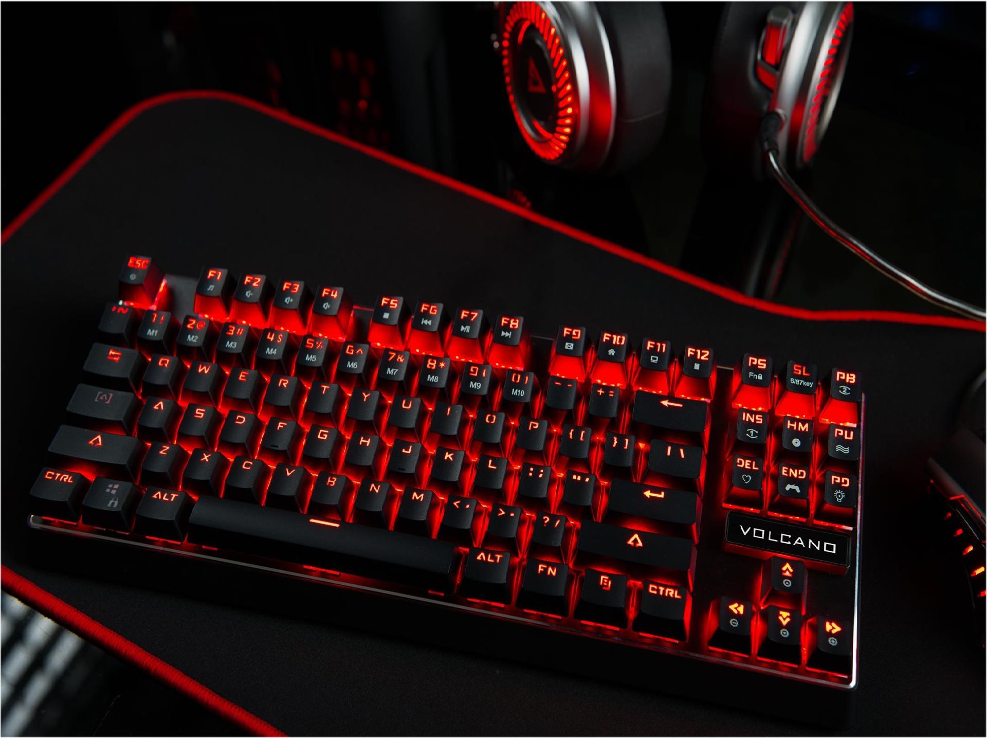 MODECOM Volcano Lanparty mechanische Gaming-Tastatur USB 87 Tasten rote Beleuchtung US-Layout Schwarz/Rot/Blau