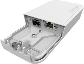 MikroTik RouterBOARD FTC Medienkonverter RJ-45 / SFP GigE Weiß