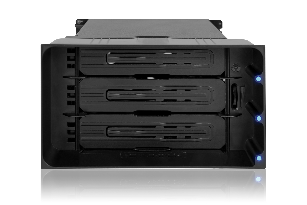 ICY Dock flexiDOCK MB830SP-B 3x 3.5" SAS/SATA Hot-Swap Schwarz