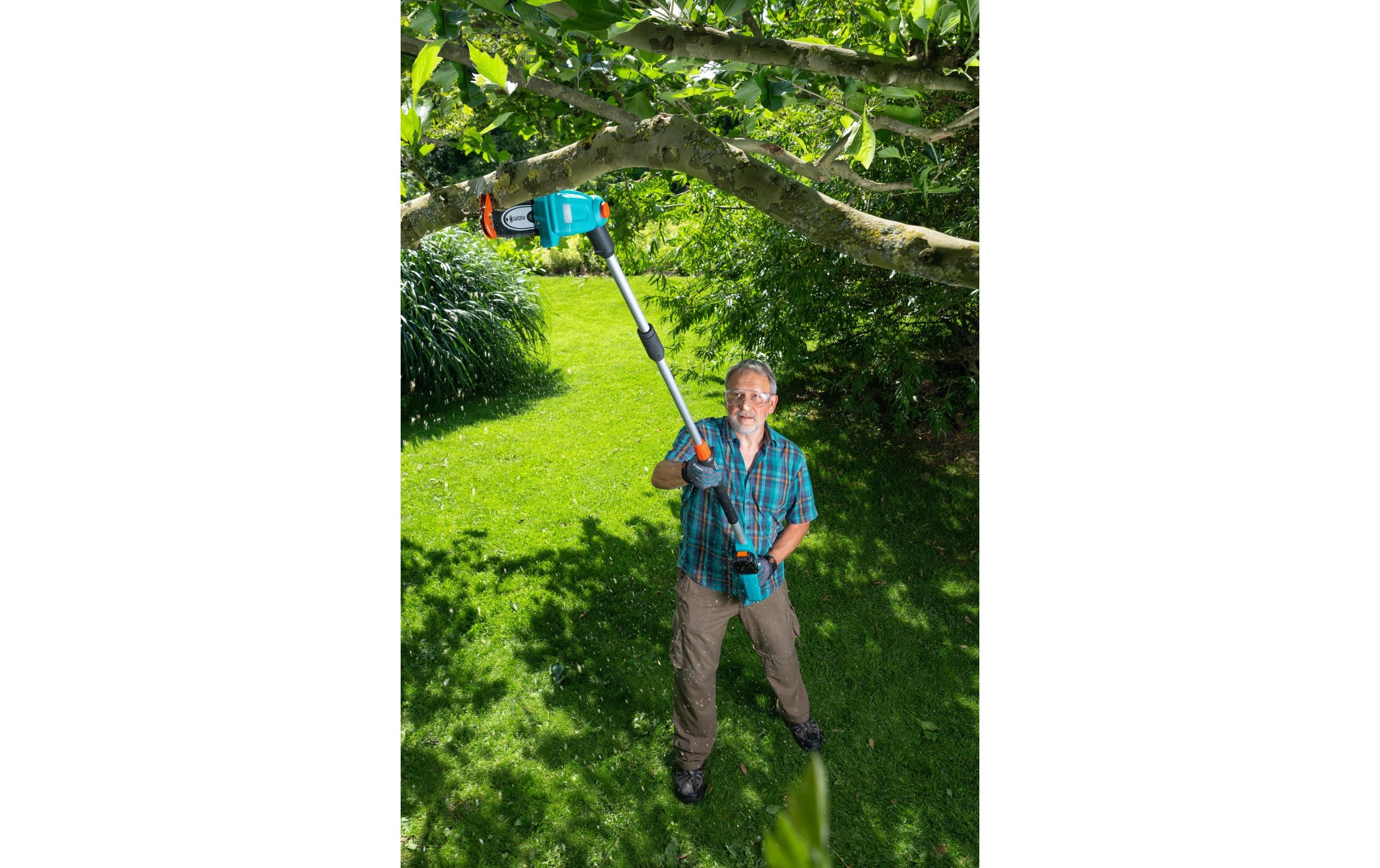 Gardena Akku-Hochentaster TCS 20/18V P4A 18V 2,5 Ah 20 cm Schwarz, Blau, Orange
