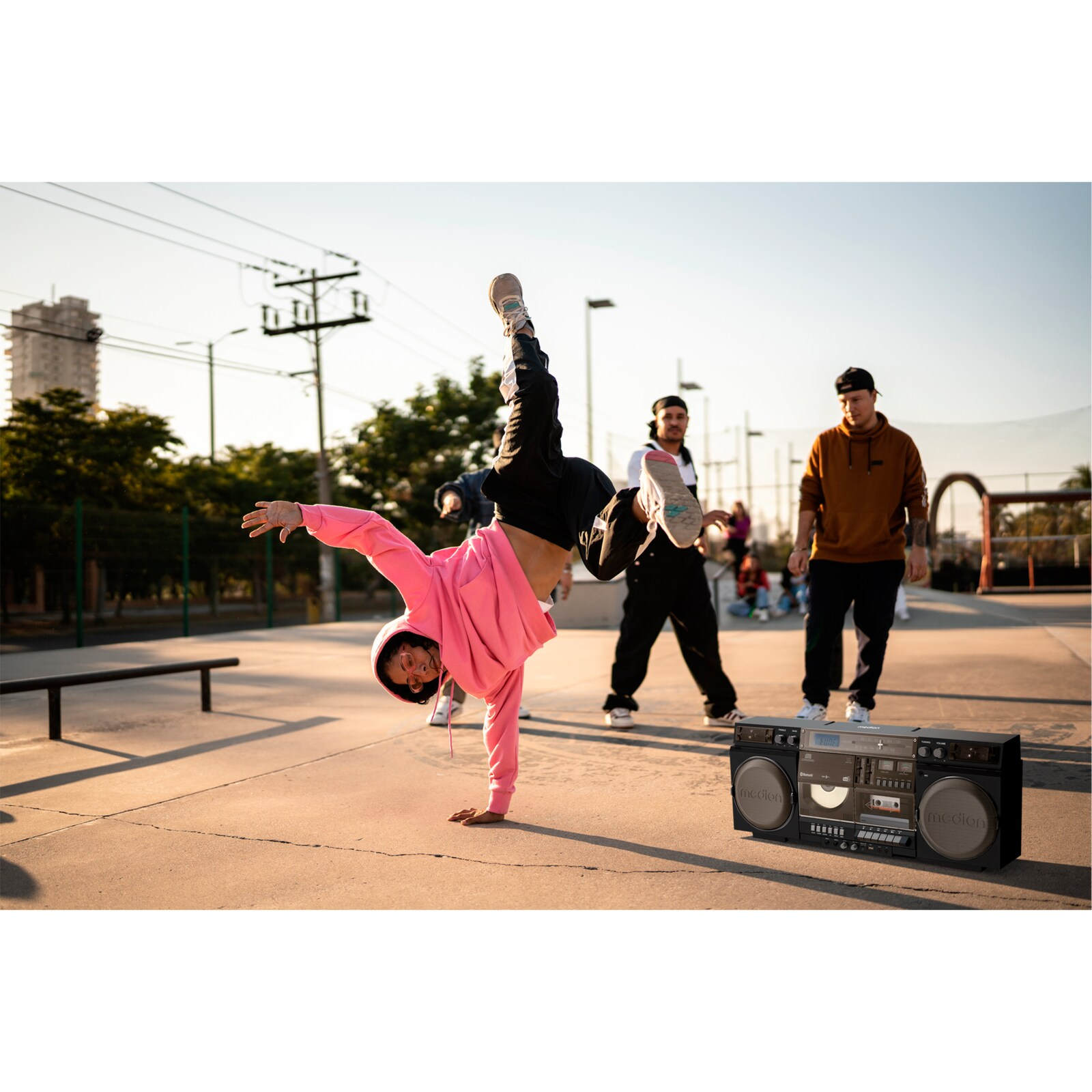 Medion LIFE P66538 Retro-Boombox Schwarz