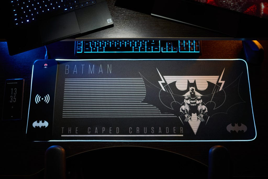 Numskull Gaming-Mauspad DC Comics Batman mit Wireless Charge 80x30 cm Blau, Mehrfarbig, Rot