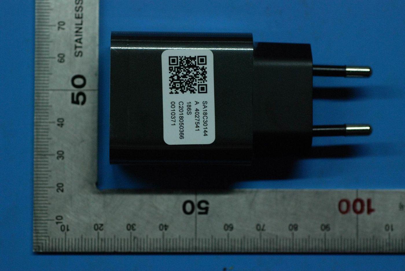 Lenovo AC Adapter (5,2V 2A) (SA18C30144)