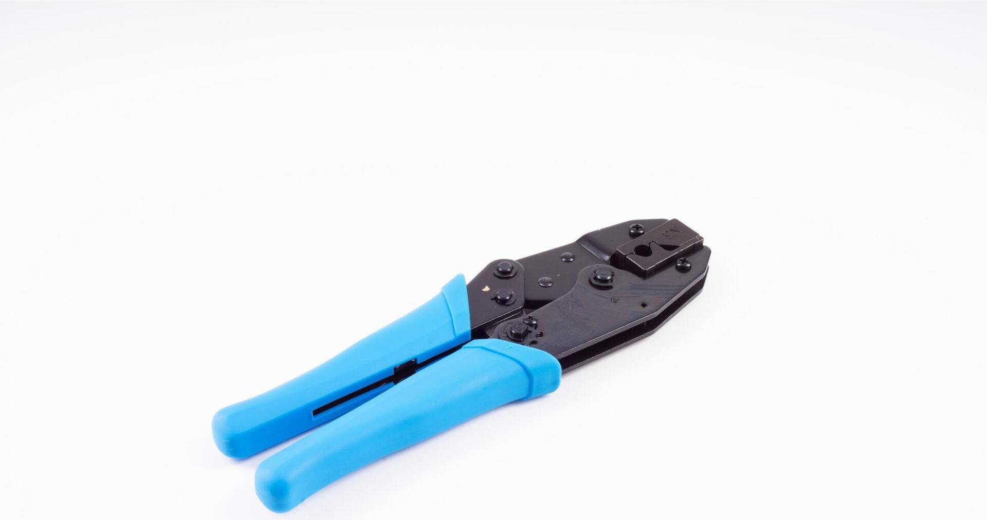 ShiverPeaks SHVP BS18-01010 - Crimpzange RJ45 Modularstecker Interlock (BS18-01010)