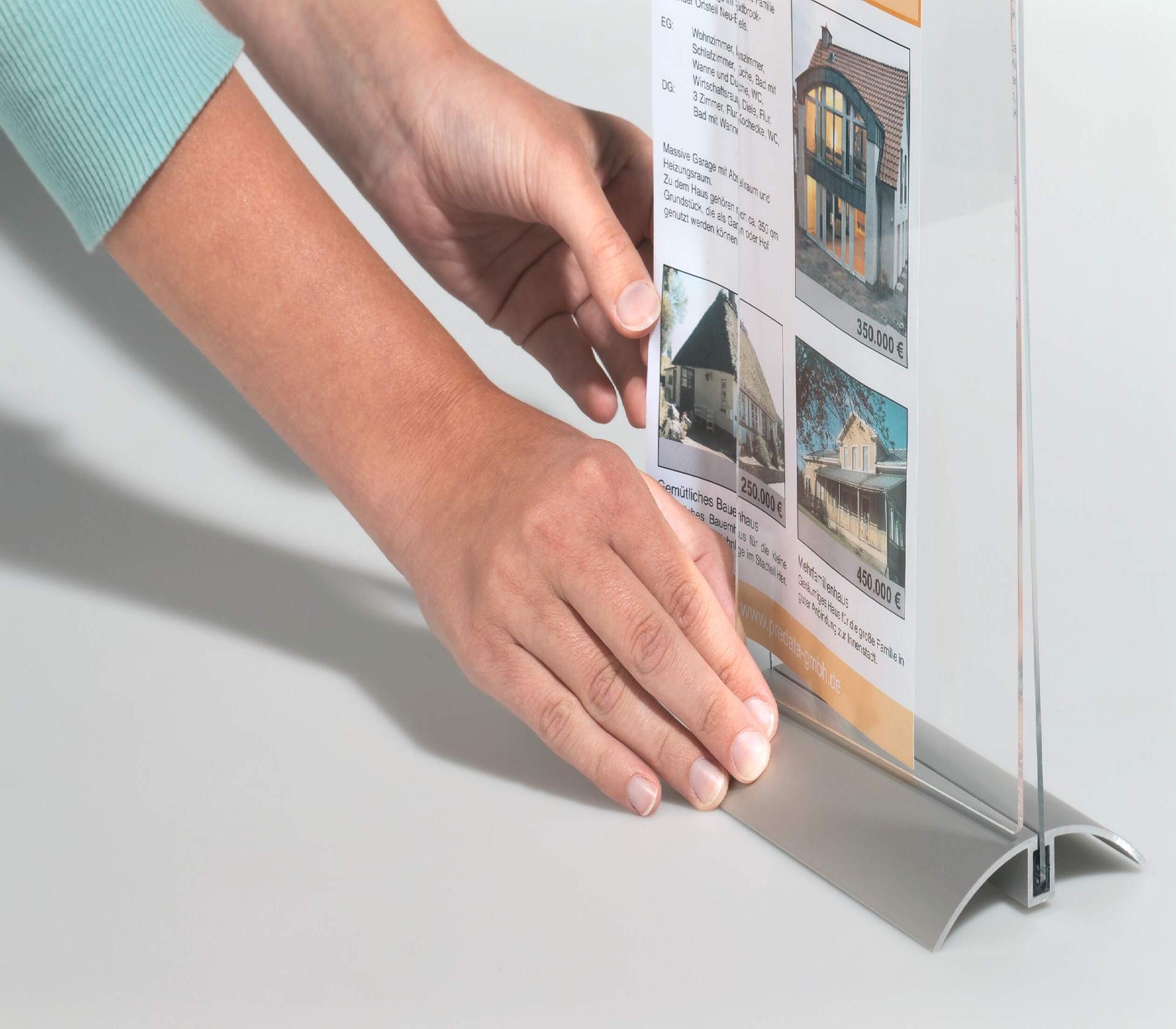 DURABLE PRESENTER A5 Tischaufsteller Transparent
