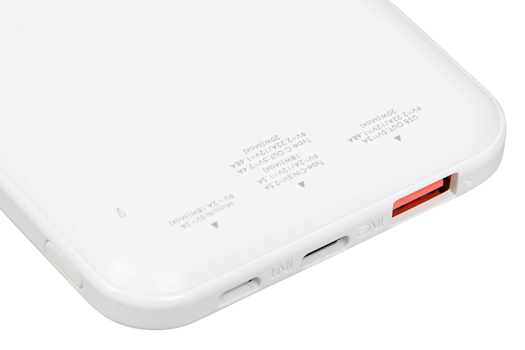iBOX PB10 Powerbank 10000 mAh 20 W Weiß