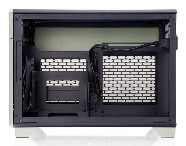 Thermaltake TR100 Mini Tower Systemgehäuse Matcha Green