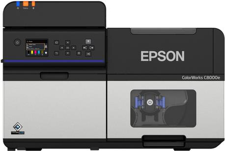Epson ColorWorks C8000e, matte black ink, Cutter, Disp., USB, Ethernet, Kit (USB), schwarz, grau Farb-Etikettendrucker, Tintenstrahl, Auflösung: 47 Punkte/mm (1200 dpi), Medienbreite (max): 112 mm, Druckbreite (max.): 108 mm, Geschwindigkeit (max.): 300 mm/Sek, Cutter, Display, USB (3.0), Ethernet, inkl.: Kabel (USB), Netzteil, Etikettenrolle, Tintenpatrone, QSG, separat bestellen: Netzkabel, Farbe: schwarz, grau (C31CL02102MK)