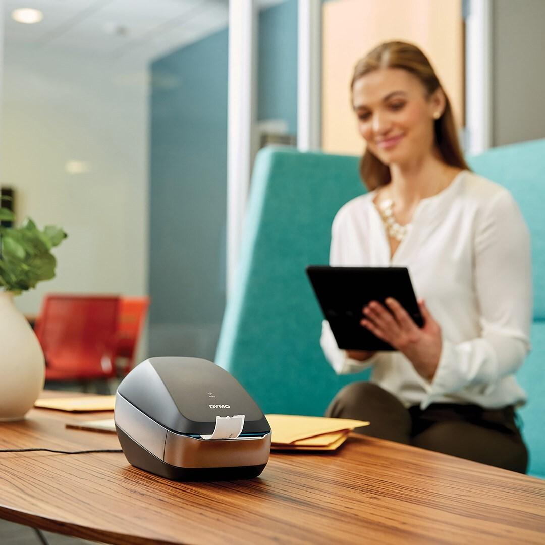 Dymo LabelWriter Wireless Etikettendrucker 600 x 300 dpi Schwarz