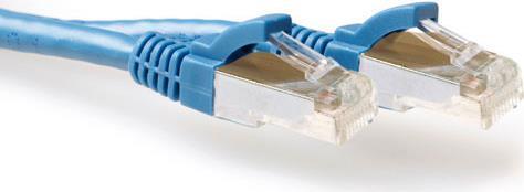 ACT Blue 5 meter LSZH SFTP CAT6A patch cable snagless with RJ45 connectors. Cat6a s/ftp lszh sng bu 5.00m (FB7605)