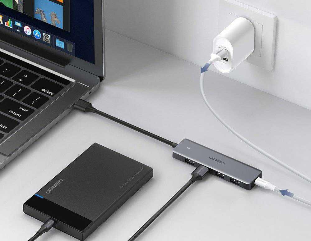 Ugreen 70336 USB-Hub 4 Ports USB 3.0 Silber