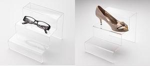 deflecto Podest, transparent, 3-stufig, 175 x 150 x 190 mm kristallklare, hochwertige Displaybrücke mit polierten - 1 Stück (TBL0131)