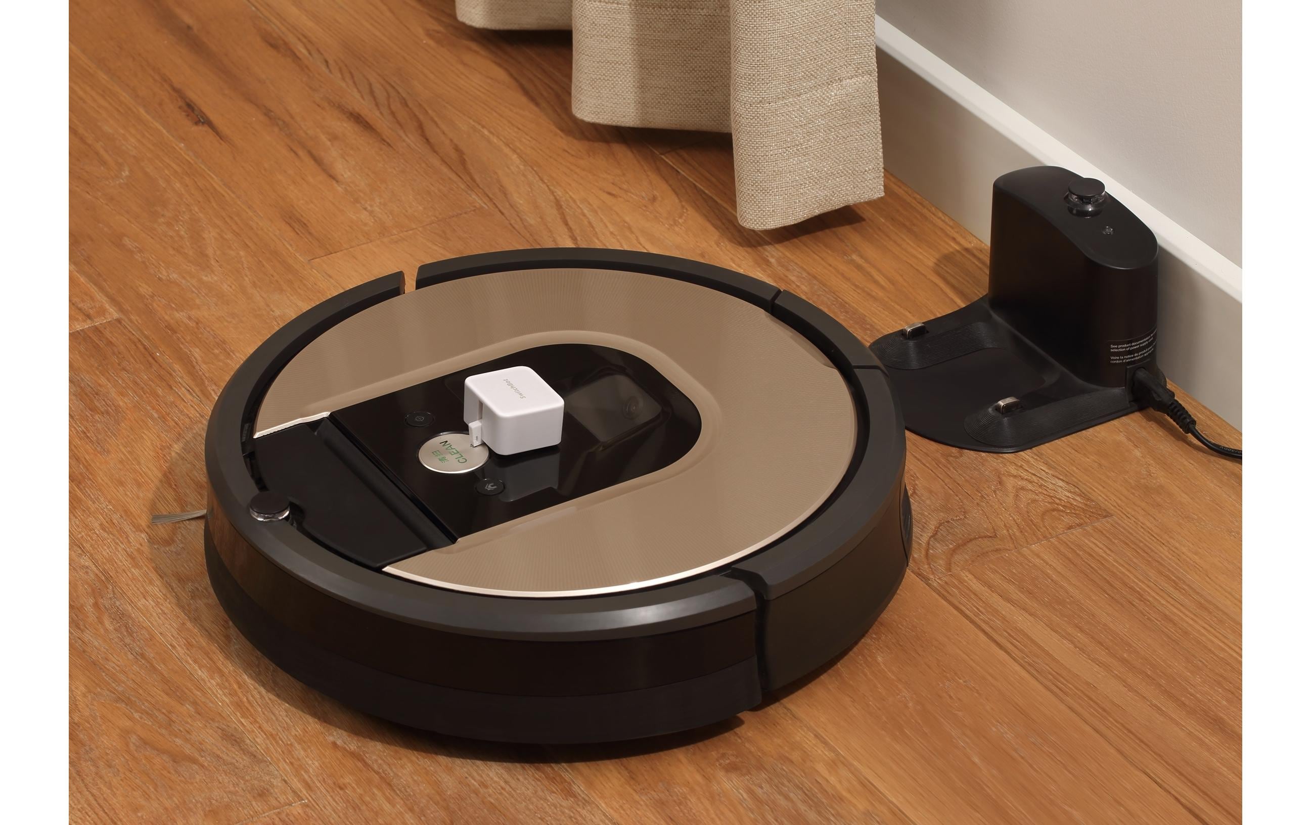 SwitchBot Smart Bot Robotic Button Pusher Weiß