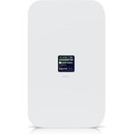 Ubiquiti UniFi 5G Max • 1x Nano SIM • 1x Nano-SIM or eSIM • 1x 2.5 GbE • PoE in • U5G-Max (U5G-Max)