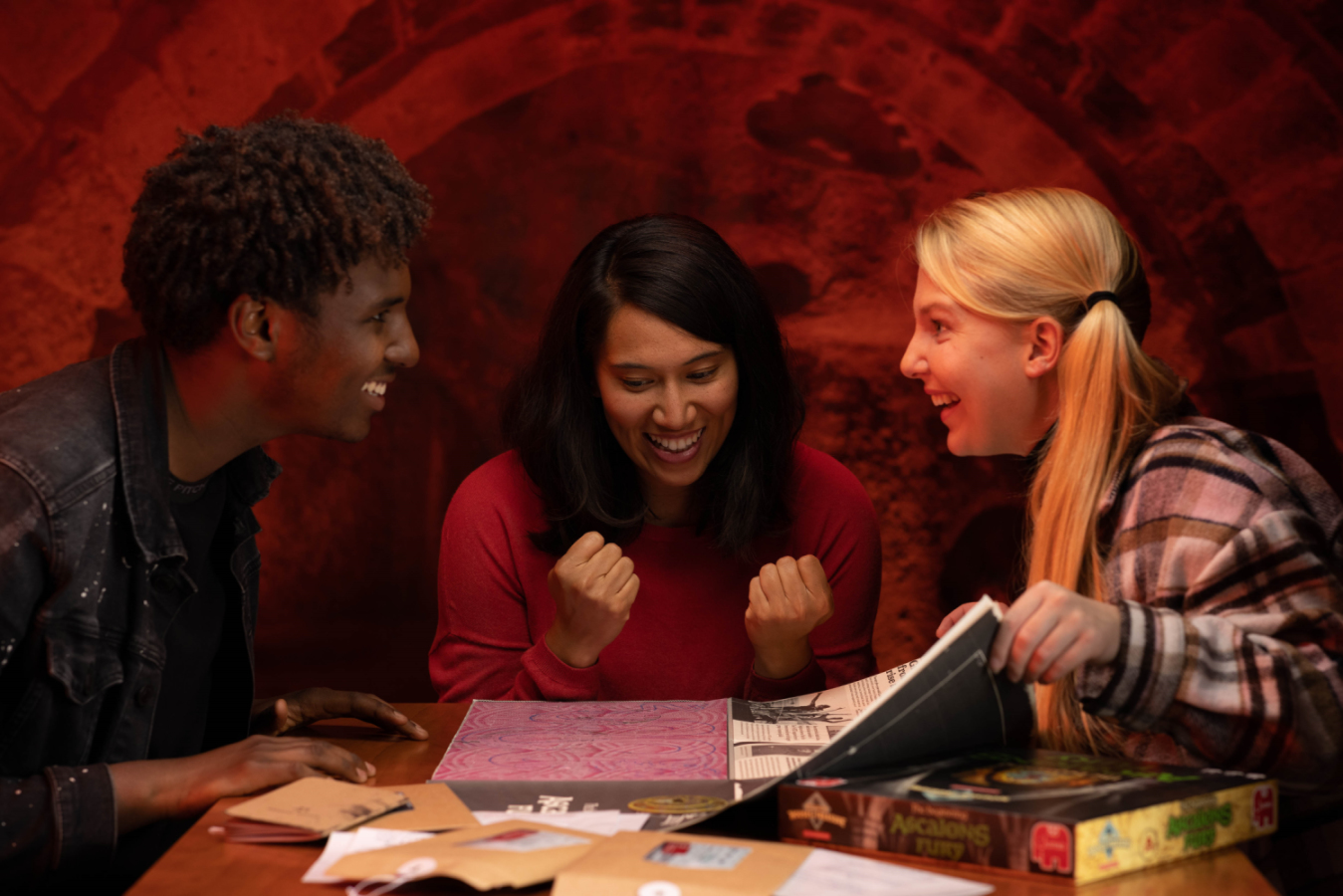 Jumbo Escape Quest Der Anfang Ascalons Zorn Brettspiel Laterales Denken ab 16 Jahren Mehrfarbig