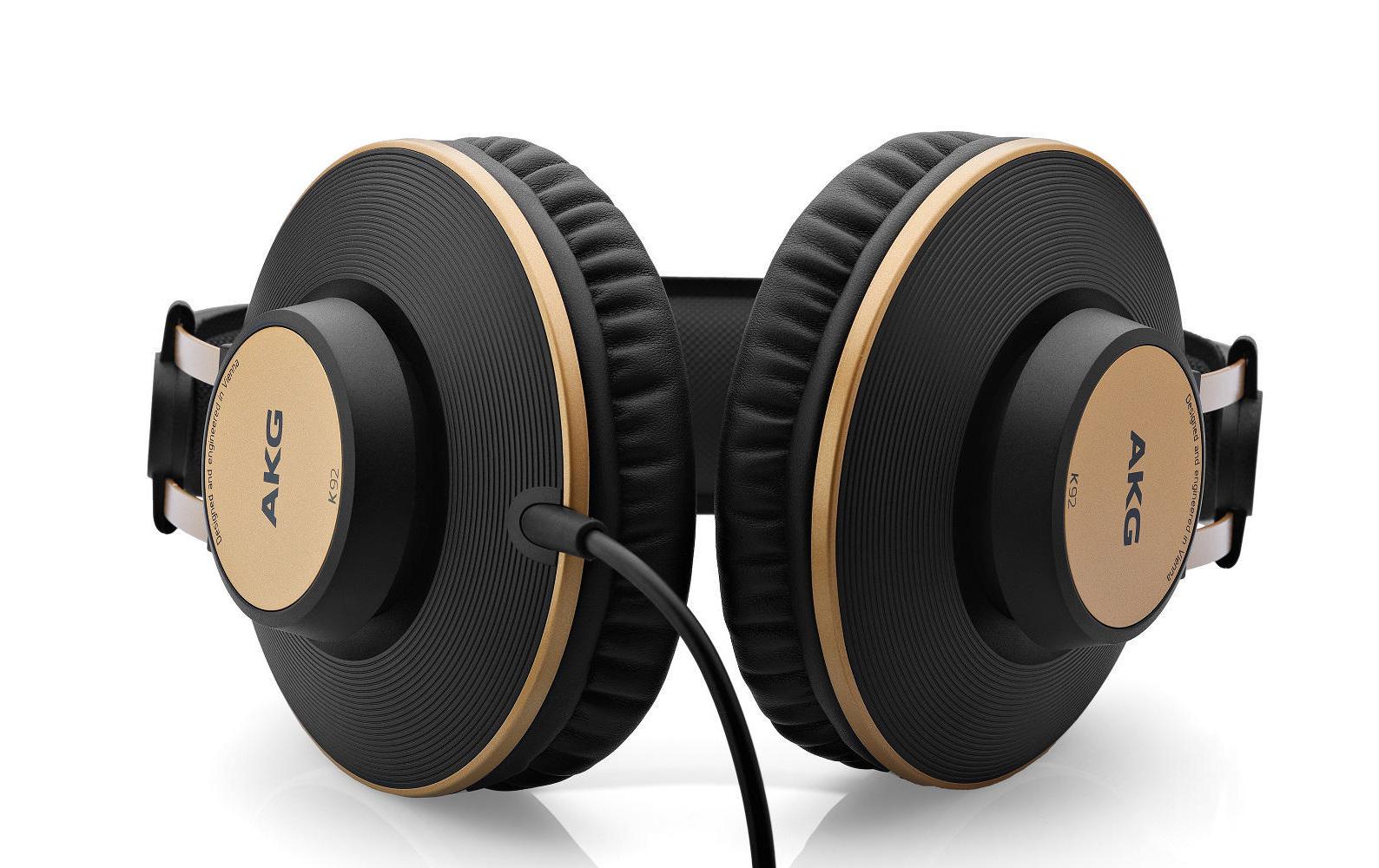 AKG K92 Kopfhörer geschlossen 3,5 mm Mattschwarz