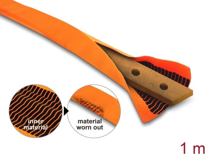 Delock Doppellagiger flachliegender Schutzschlauch 40 x 16 mm mit schwarzer Verschleißanzeige, für Kabel oder Kupfersammelschienen, PET, orange 1 m (19029)