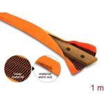Delock Doppellagiger flachliegender Schutzschlauch 40 x 16 mm mit schwarzer Verschleißanzeige, für Kabel oder Kupfersammelschienen, PET, orange 1 m (19029)
