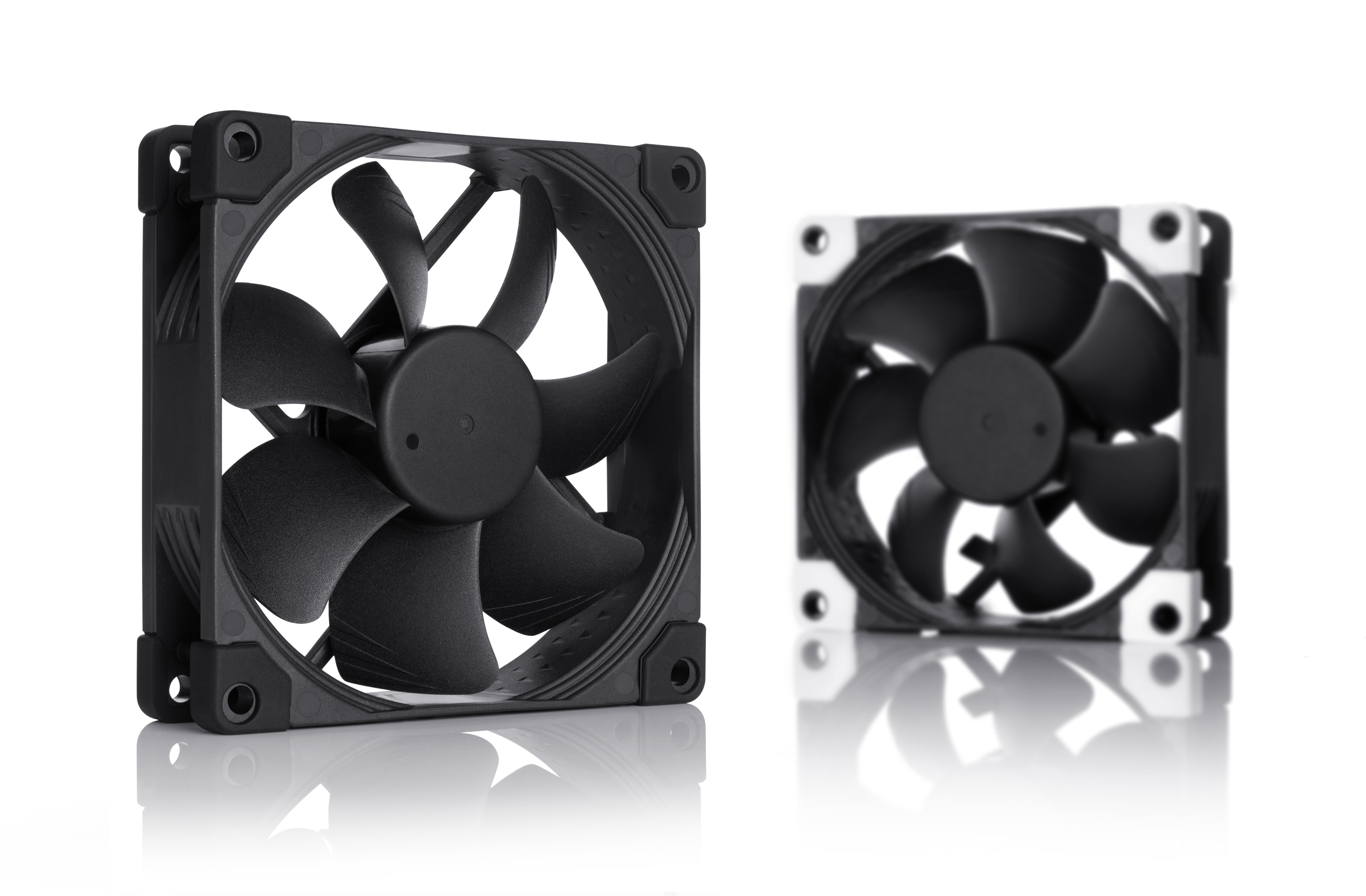 Noctua chromax.black.swap NF-A9 PWM 92 mm Gehäuselüfter Schwarz