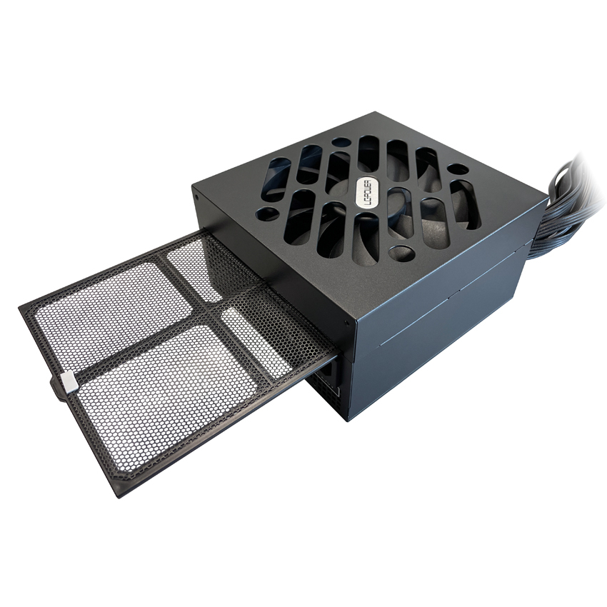 LC-Power LC Power Integrator Series LC700SI V2.31 700 W 80 PLUS Schwarz