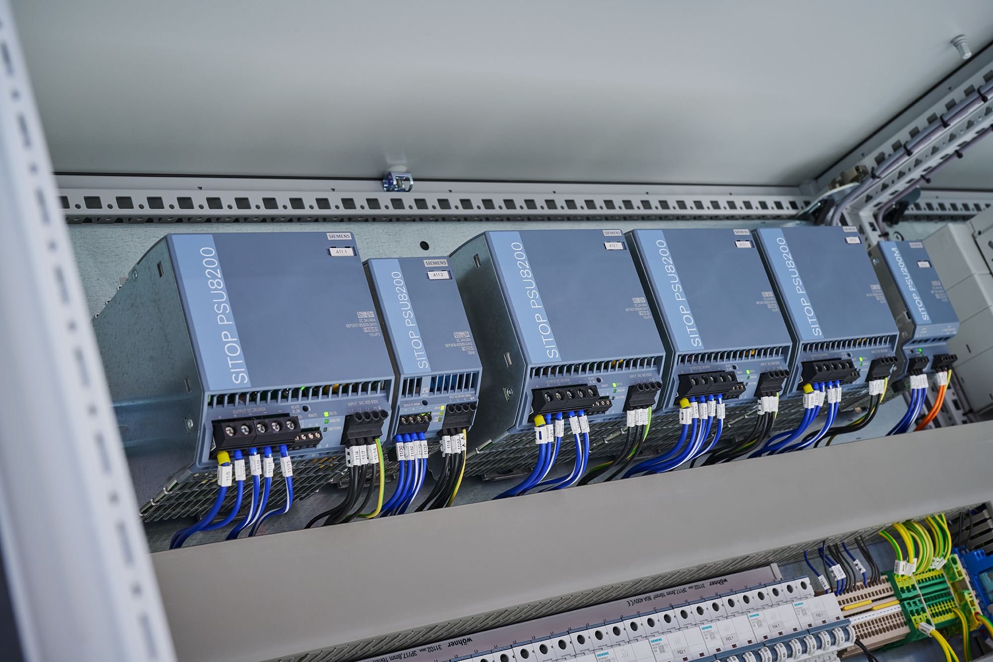 Siemens SITOP PSU8200 Stromversorgung 3-phasig 24 V DC 40 A