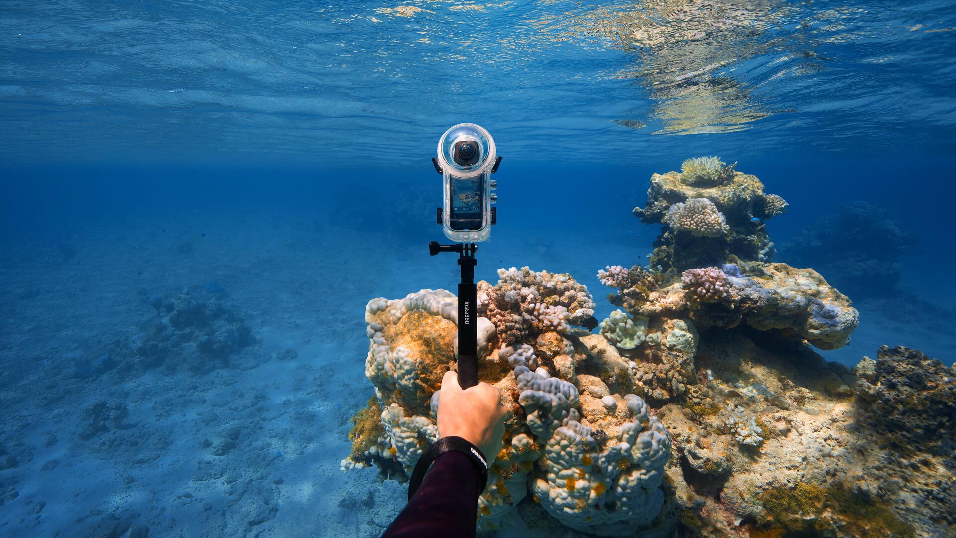 Insta360 X4 360° Action-Kamera 72 MP 8K Ultra HD 2,5" Schwarz