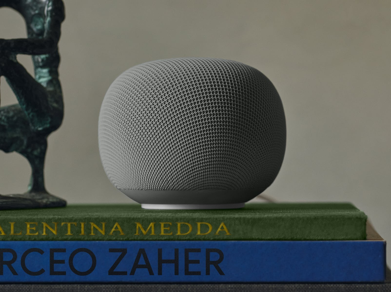 Google Home Smart-Lautsprecher Schwarz