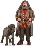 schleich Hagrid™ & Fang - 42638. Empfohlenes Alter in Jahren (mind.): 6 Jahr(e), Produktfarbe: Mehrfarbig (42638)