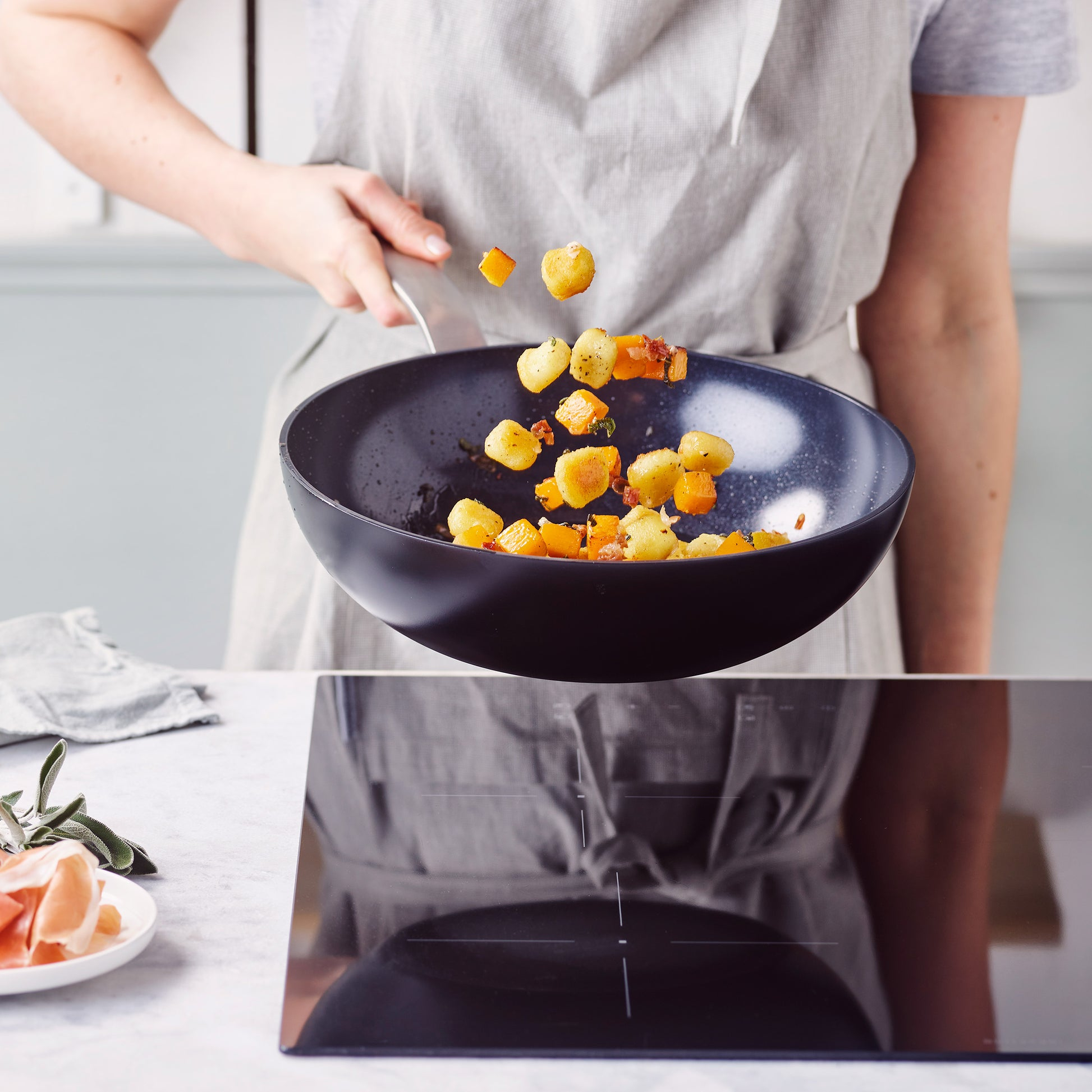 GreenPan Evolution Wok 28 cm Schwarz