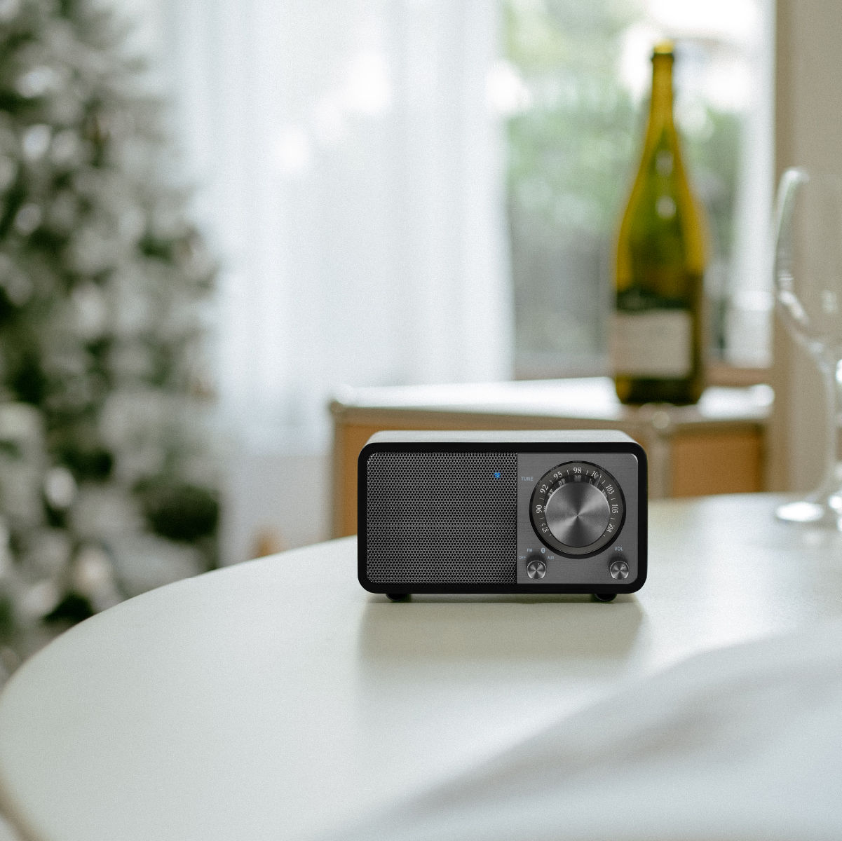 Sangean WR-7 Plus Tragbares FM-Radio Bluetooth 6 W RMS 40 h Akku Dunkle Eiche