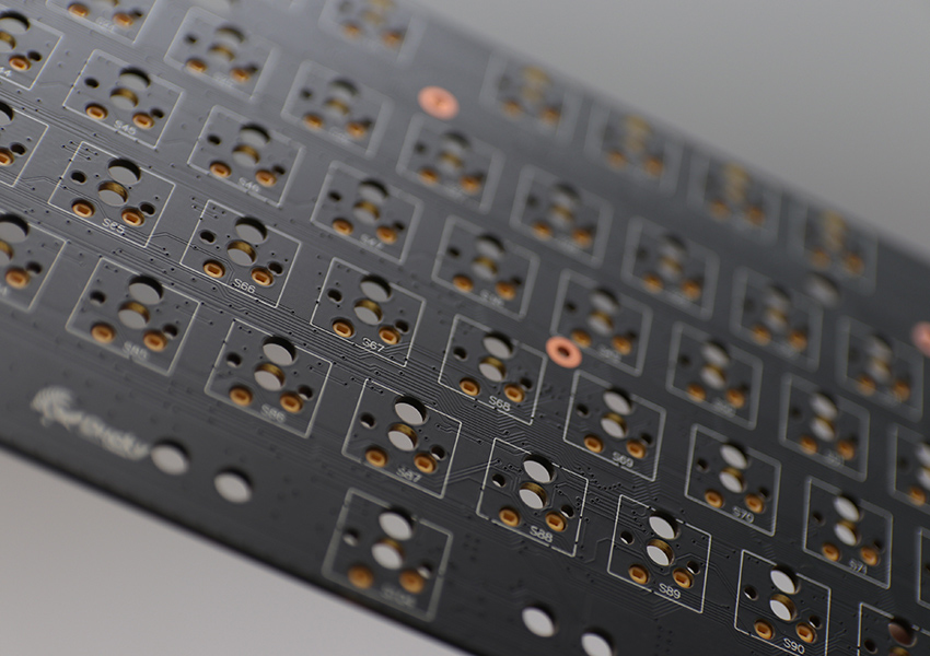 Ducky One 3 Mini Aura Edition Gaming-Tastatur mechanisch MX Silent Red RGB USB QWERTZ Weiß