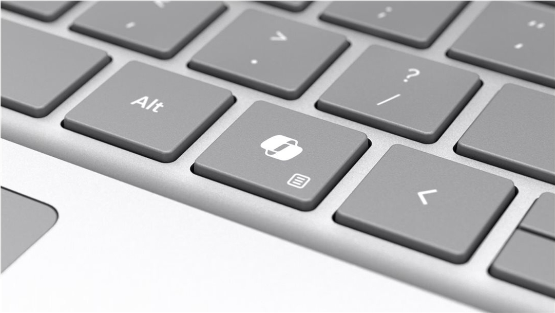 Microsoft Surface Laptop Copilot+ PC (ZGM-00005)