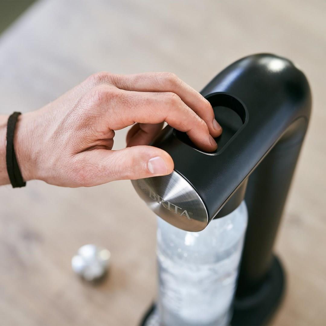 BRITA sodaONE Wassersprudler Schwarz, Silber