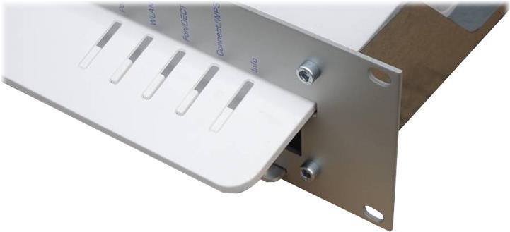 Wantec 2090 Patch Panel 2U 19" RJ-45 USB Typ A Silber