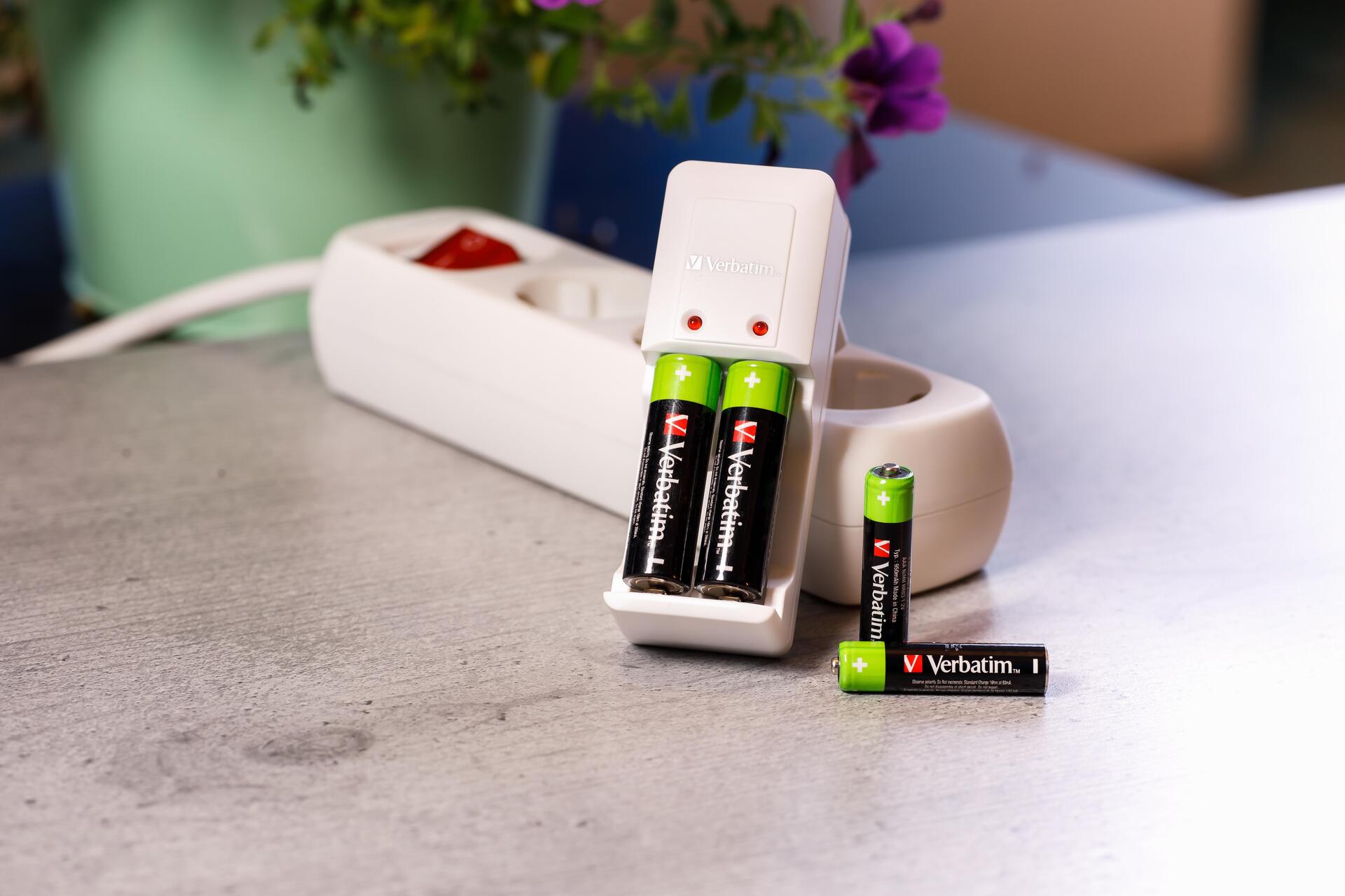 Verbatim Premium Batterie 4 x AA / HR6 (49517)