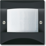 Busch-Jaeger 6800-0-1740. Übertragungstechnik: Verkabelt, Distanzerfassung: 15 m. Breite: 70 mm, Tiefe: 29 mm, Höhe: 70 mm. Zertifizierung: CE, ROHS. Produktfarbe: Anthrazit (2CKA006800A1740)