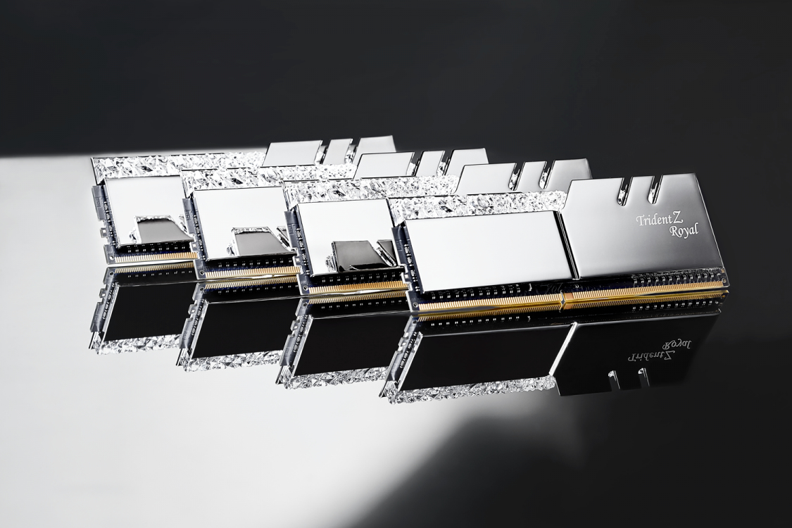 G.Skill Trident Z Royal Series DDR4 64 GB Kit (4x16 GB) 3200 MHz CL16 Silber
