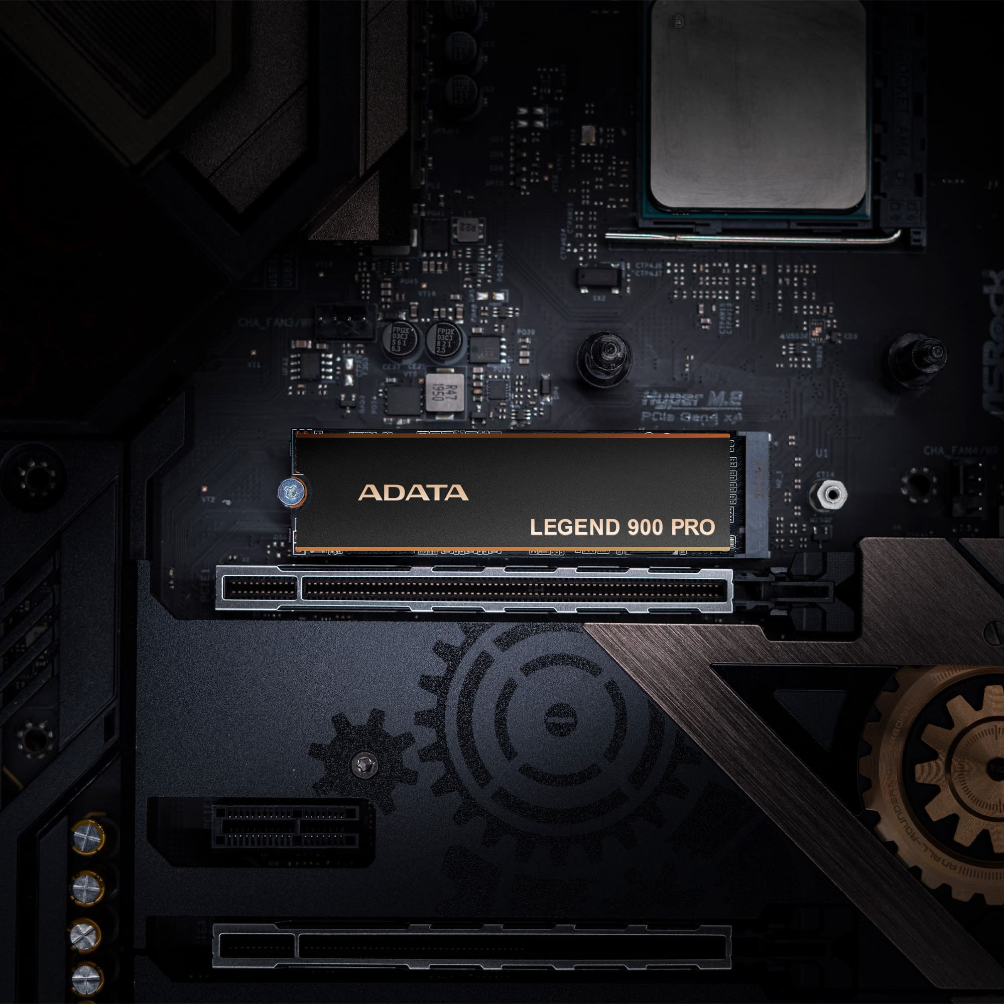 ADATA Legend 900 Pro 1 TB SSD PCIe 4.0 x4 NVMe M.2 2280 Schwarz/Gold
