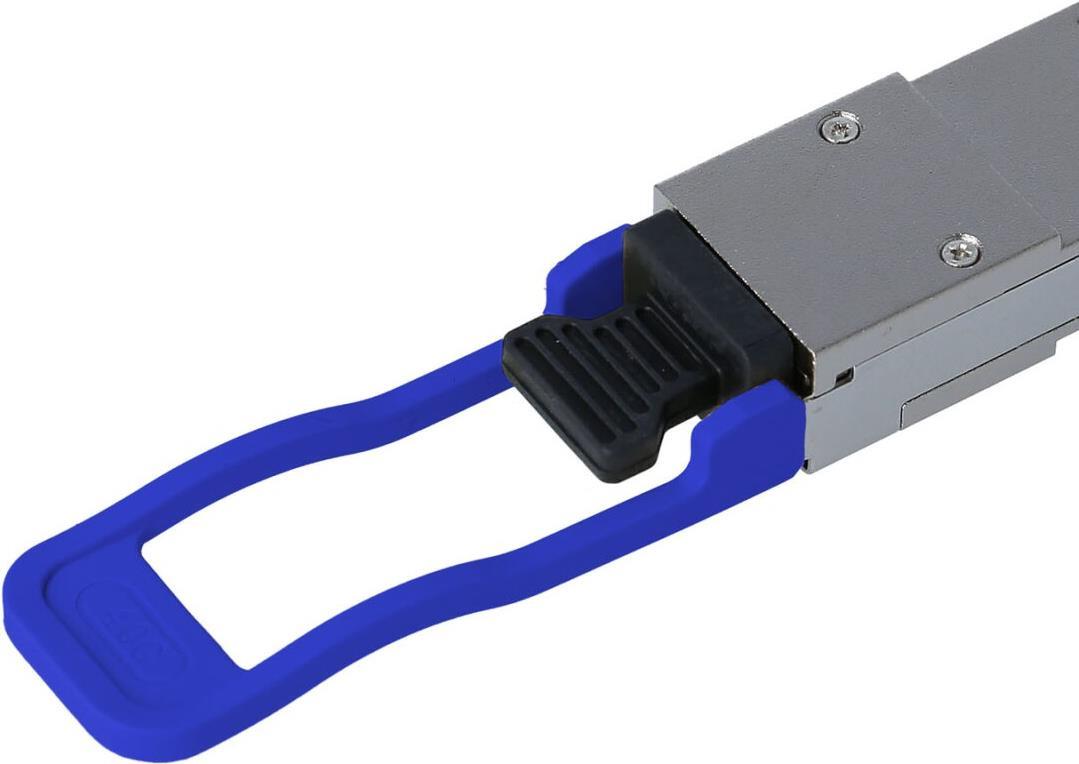 LANCOM 60174 kompatibler BlueOptics QSFP Transceiver für Singlemode 40 Gigabit Highspeed Datenübertragungen in Glasfaser Netzwerken. Unterstützt 40 Gigabit Ethernet, Fibre Channel oder SONET/SDH Anwendungen in Switchen, Routern, Storage Systemen und ähnli (60174-BO)