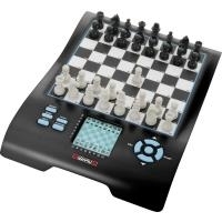 MILLENNIUM 2000 Europe Chess Master II Schach (M800)
