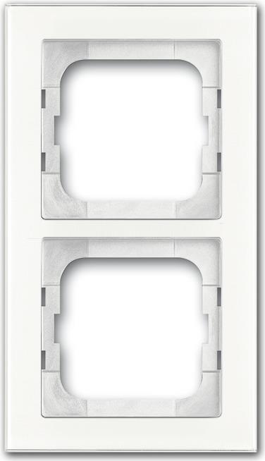 Busch-Jaeger 1754-0-4438. Produktfarbe: Weiß, Design: Schraubenlos, Markenkompatibilität: Busch-Jaeger. Breite: 91 mm, Höhe: 162 mm, Dicke: 1,1 cm (2CKA001754A4438)