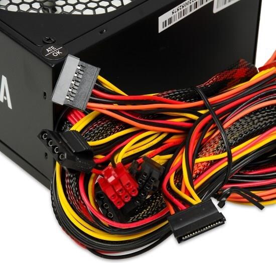 iBox Aurora 500 W Netzteil