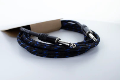 Cordial 14770 Klinke Audio Anschlusskabel 6.3 mm Mono / 6.3 mm Mono 5 m Schwarz, Blau Textil-Mantel