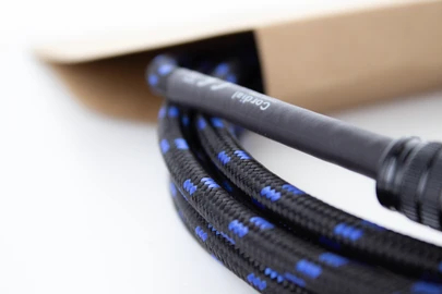Cordial 14780 Instrumentenkabel 6,3 mm Klinke mono auf 6,3 mm Klinke mono 3 m Schwarz/Blau