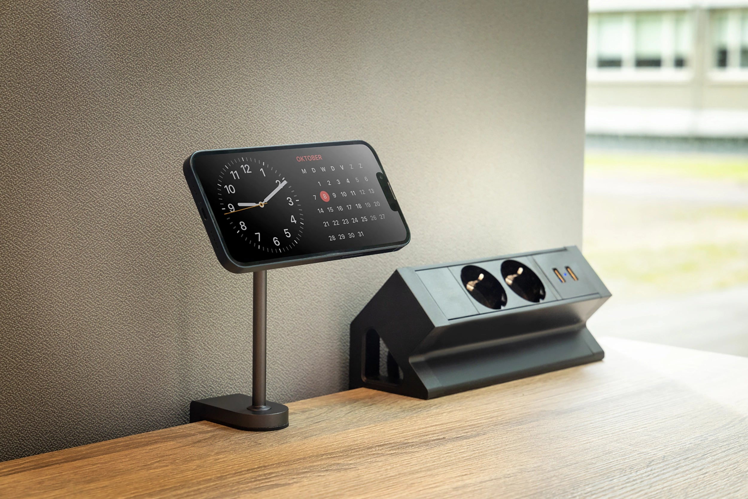 Zens Mount Pro 2 Kabelloses Ladegerät 15W mit AC-Netzteil Schwarz