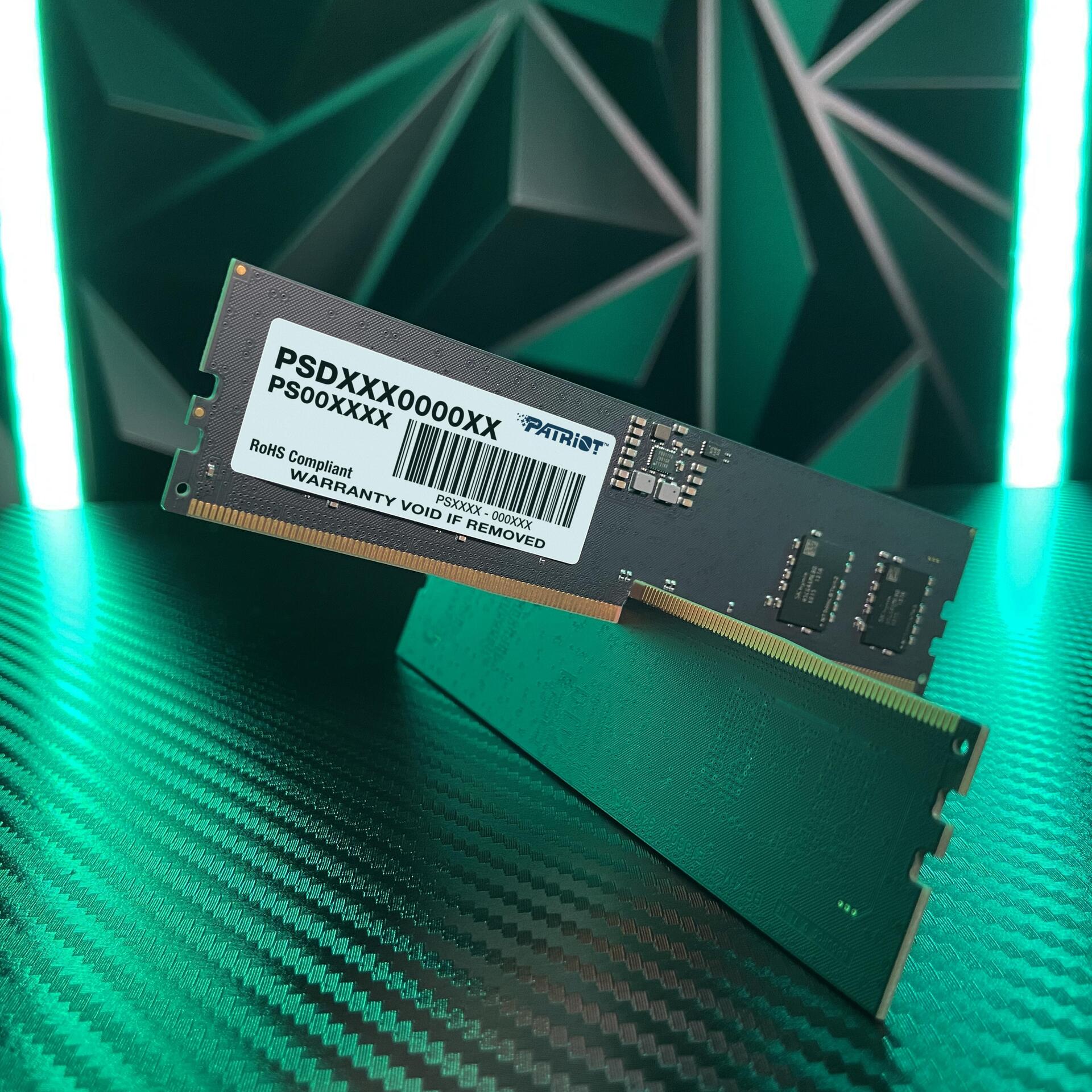 Patriot Signature Line 16 GB RAM DDR5 4800 MT/s ECC DIMM Schwarz