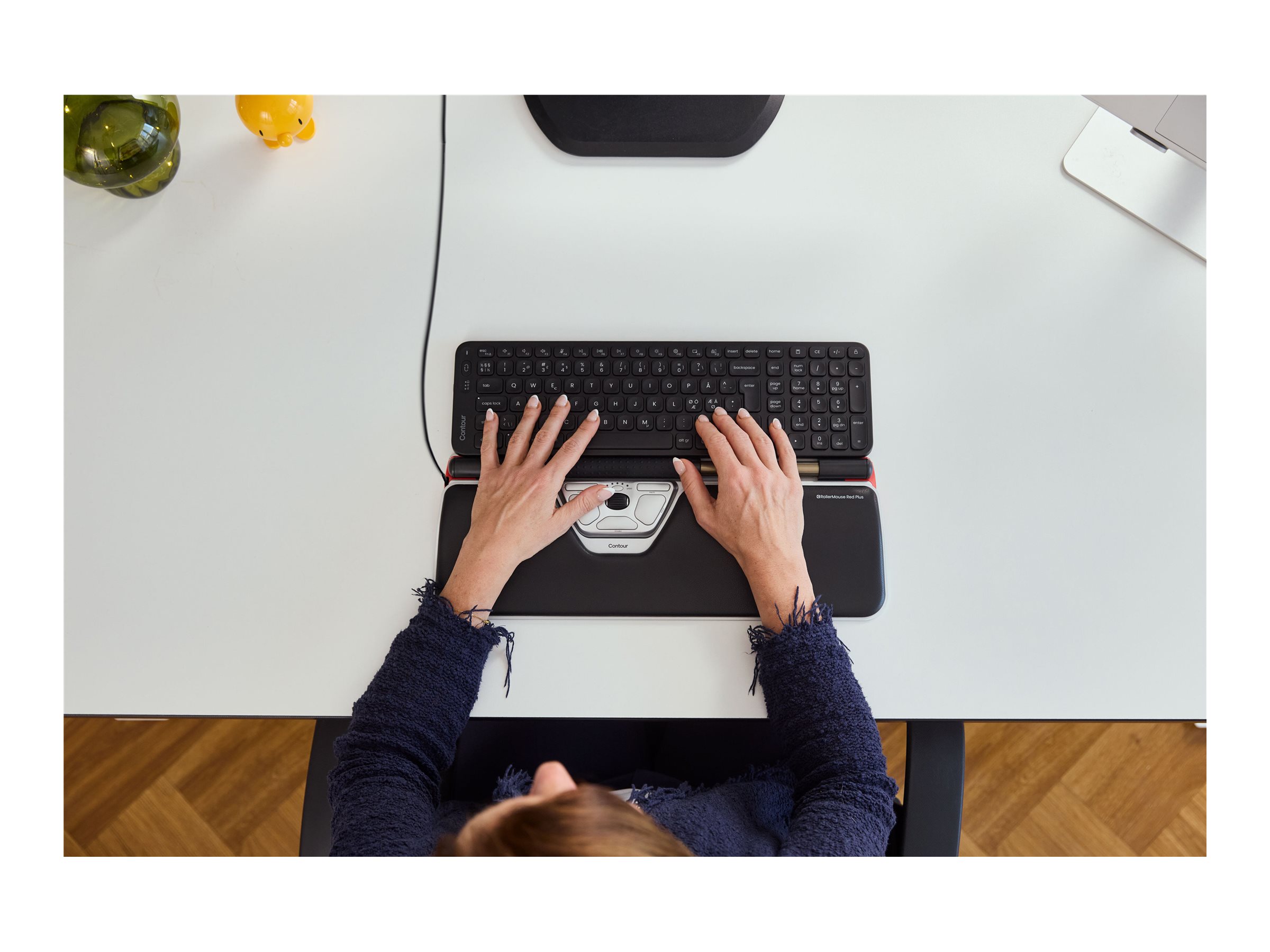 Contour RollerMouse Red Plus zentrale Maus USB-C Schwarz, Silber